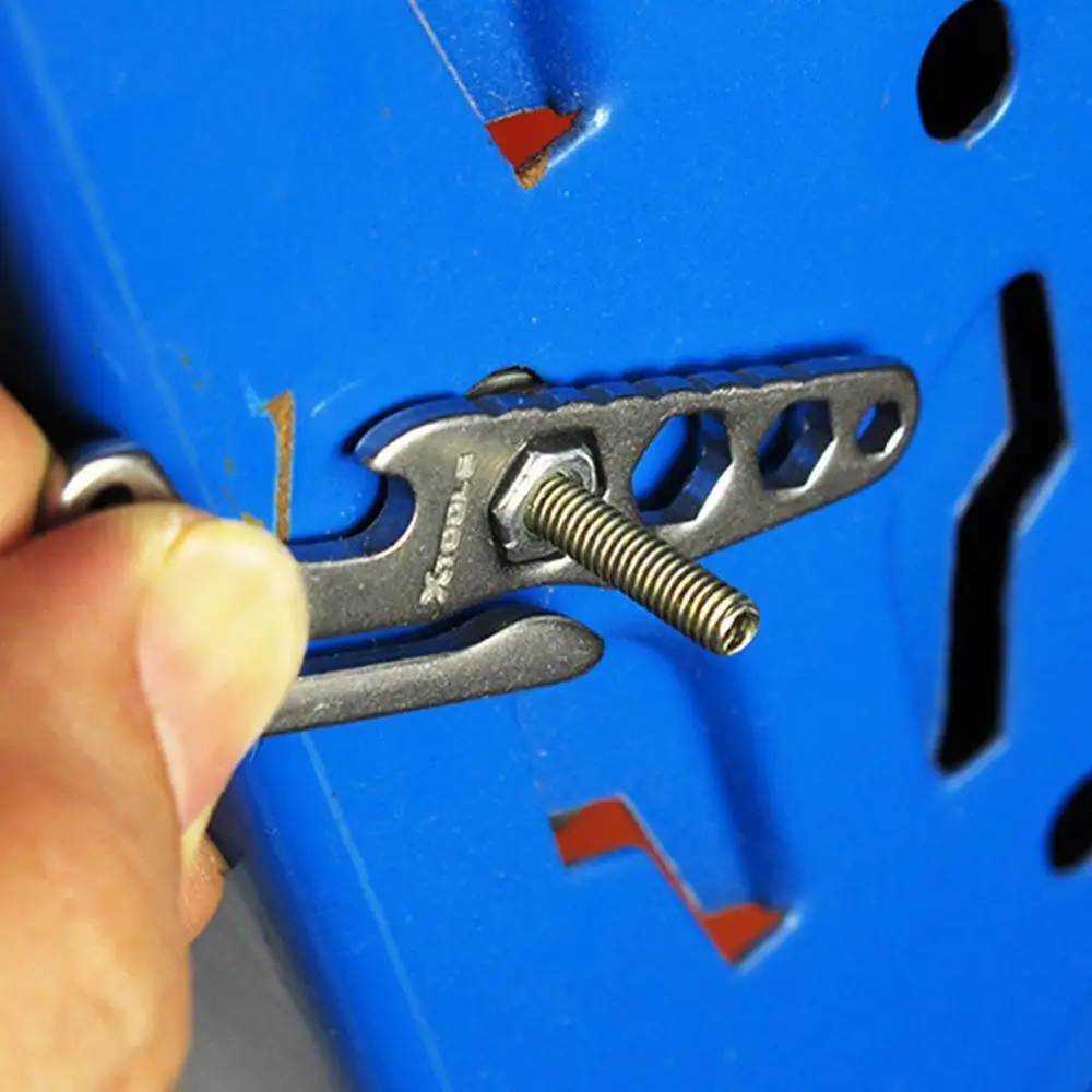 

Multi-function Outdoor Pocket Tool Pry Bar Hex Key Wrench Car Styling Stainless Steel EDC Bottle Opener Keychain Gadget