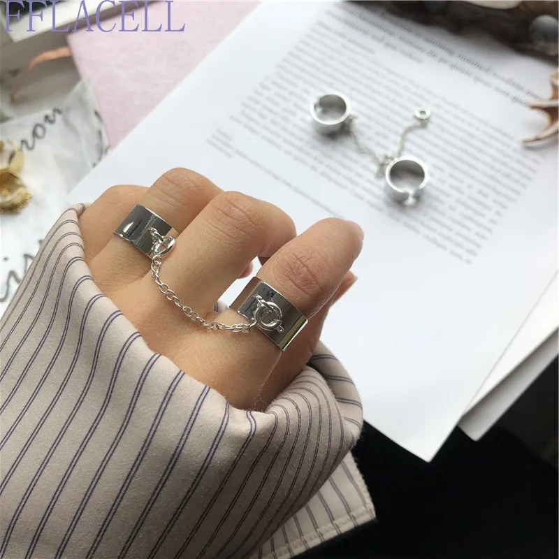 13751516975_1862795635