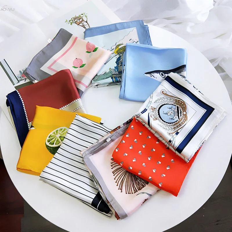 

AOMU 70*70cm Small Square Satin Scarf Print Neckerchief Scarf Female Elegant Women Wrap Handkerchief Bandana Accessories