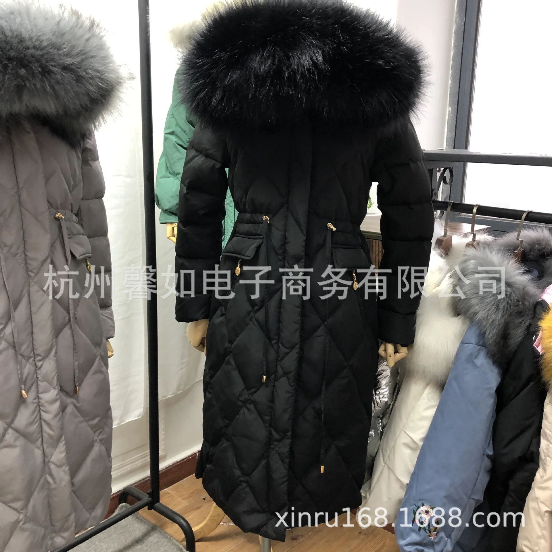 Новые зимние продукты, Южная Корея Dongdaemun, белый утиный пух, Лисий мех, одежда с меховым воротником, Женский пуховик средней длины для женщин