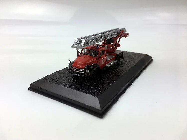 Специальное предложение импортные товары 1: 72 D L 18 Ретро пожарная модель автомобиля коллекции