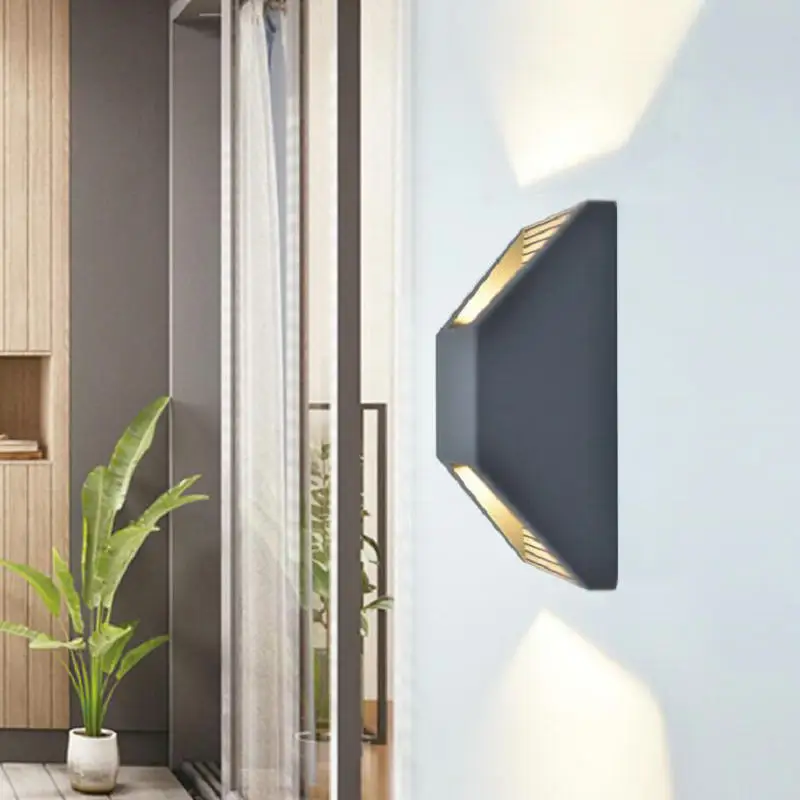 LED 10W Outdoor Wall Light IP67 Waterproof White Black Modern Sconce