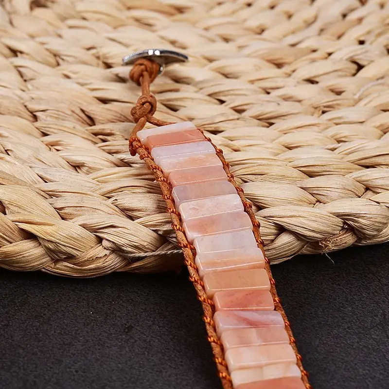 10902852888_2103752222