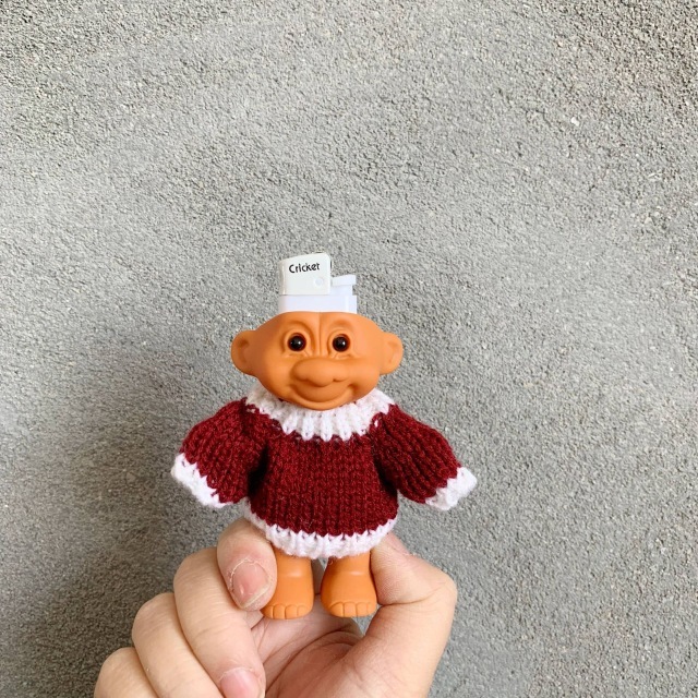 2019 Cute Silicone Cute Funny Rubber Naked Doll 7cm Lighter Case Box Lighter Protector Nostalgic Toys Cigarette Accessories