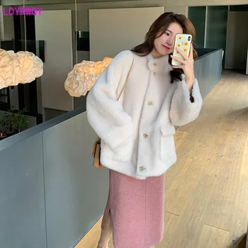 

2019 autumn and winter new Korean women's cashmere lapel long sleeve single-breasted stitching pocket short loose woolen coat