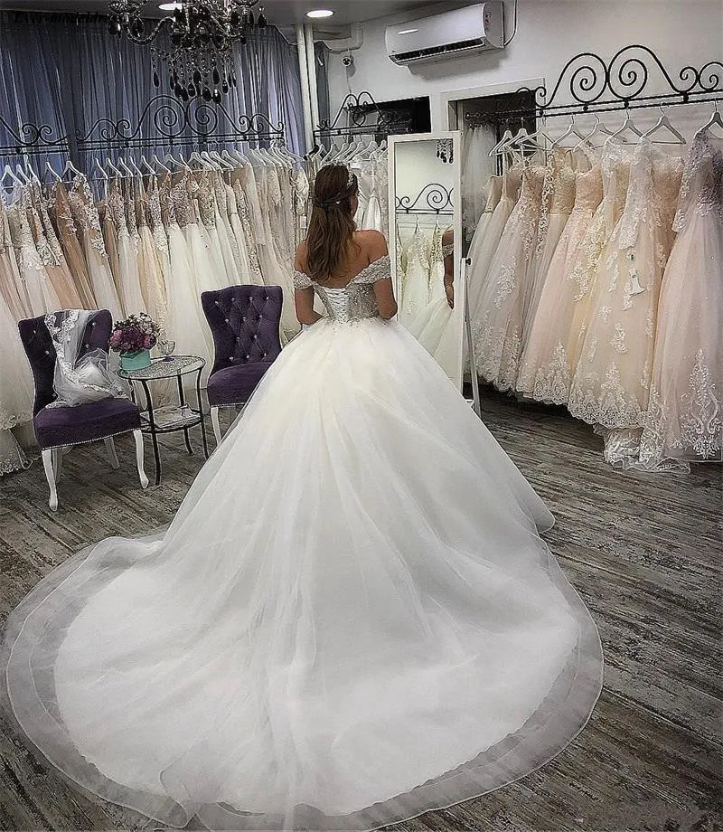Sparkly-Off-The-Shoulder-Arabic-Ball-Gowns-Wedding-Dresses-2019-Sequins-Beading-Vintage-Church-Princess-Bridal (2)