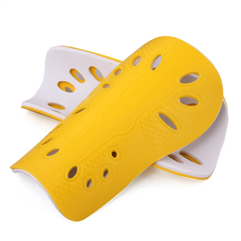 Soccer Guards Supporters 1 Pair Football Shin Pads Protective Shin Pads Soccer Guards Supporters Protective Gear Shin Guard