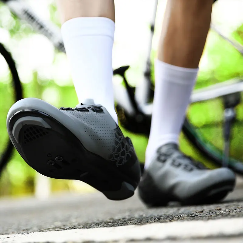 Road Cycling Shoes Men Outdoor Sport Bicycle Shoes Breathable Mtb Bike Flat Sneakers Mnountain Racing Cycling Sneakers Plus Size