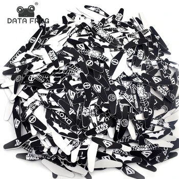 

Random and Repeat 40pcs/80pcs LED Light Bar Skin Sticker For Playstation4 High Qaulity Custom Decal for PS4 Dualshock Controller