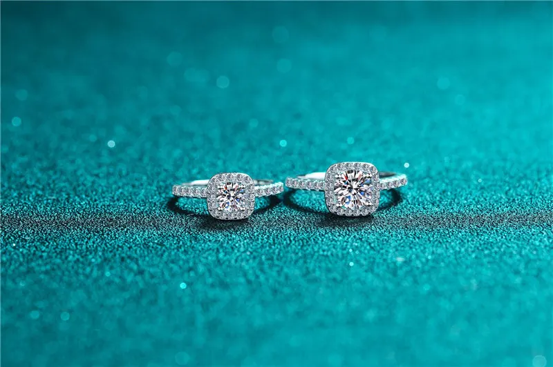 17638145993_1262348623