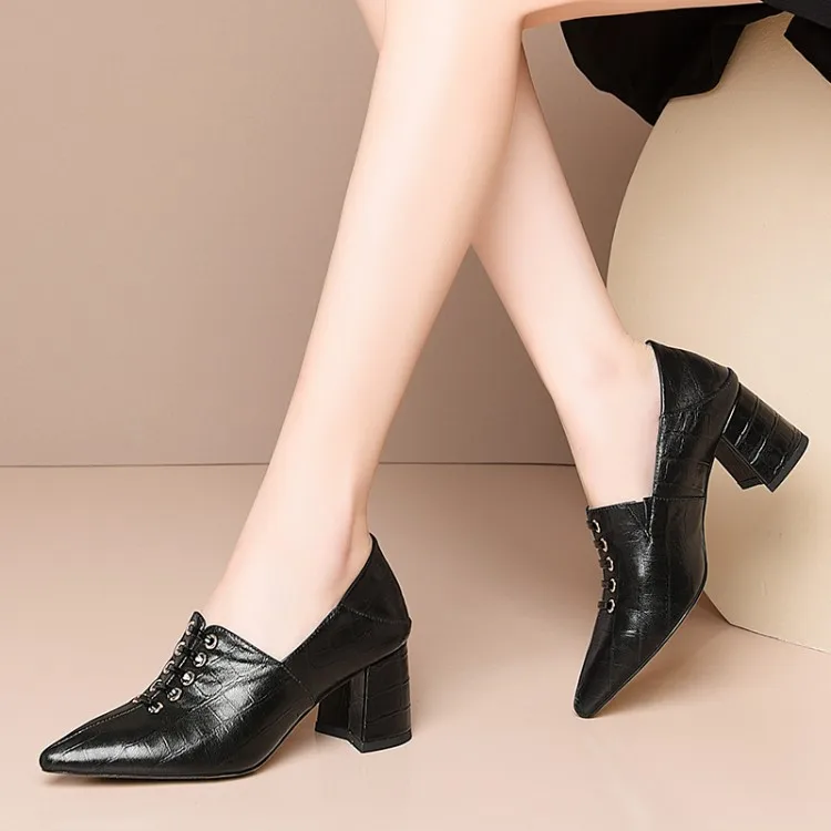 

Early Spring New Style Comfortable Casual Versatile Trend of Fashion Women's Pointed-Toe Solid Color Full-grain Leather Chunky S