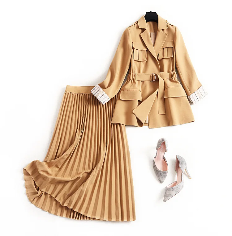 12981544056_650966343