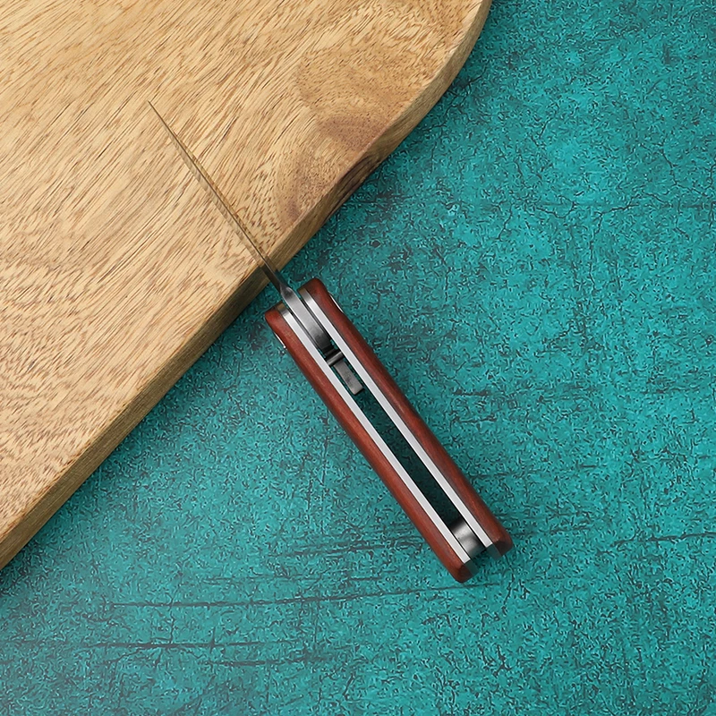047