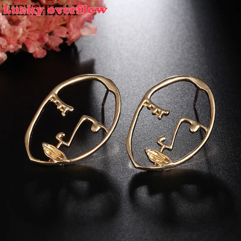 

Luckyoverflow 2019 Fashion Jewelry Pendant Suit Personality Trend Women Head Face Earrings for Women Gifts Party CA4518/11