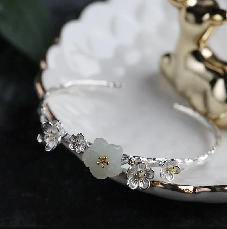 

Plum Blossom Silver Jewelry Handmade Female Style Retro-antique Ethnic Moral Temperament Open Bracelet Fashionable Delicate