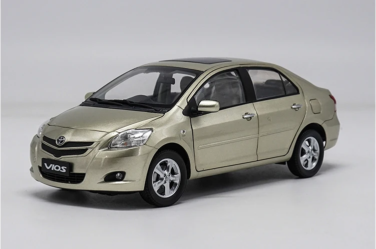 1:18 Toyota Vios 2008 литая под давлением модель автомобиля игрушка дверь может быть открывается для детей подарки на день рождения Коллекция игрушек