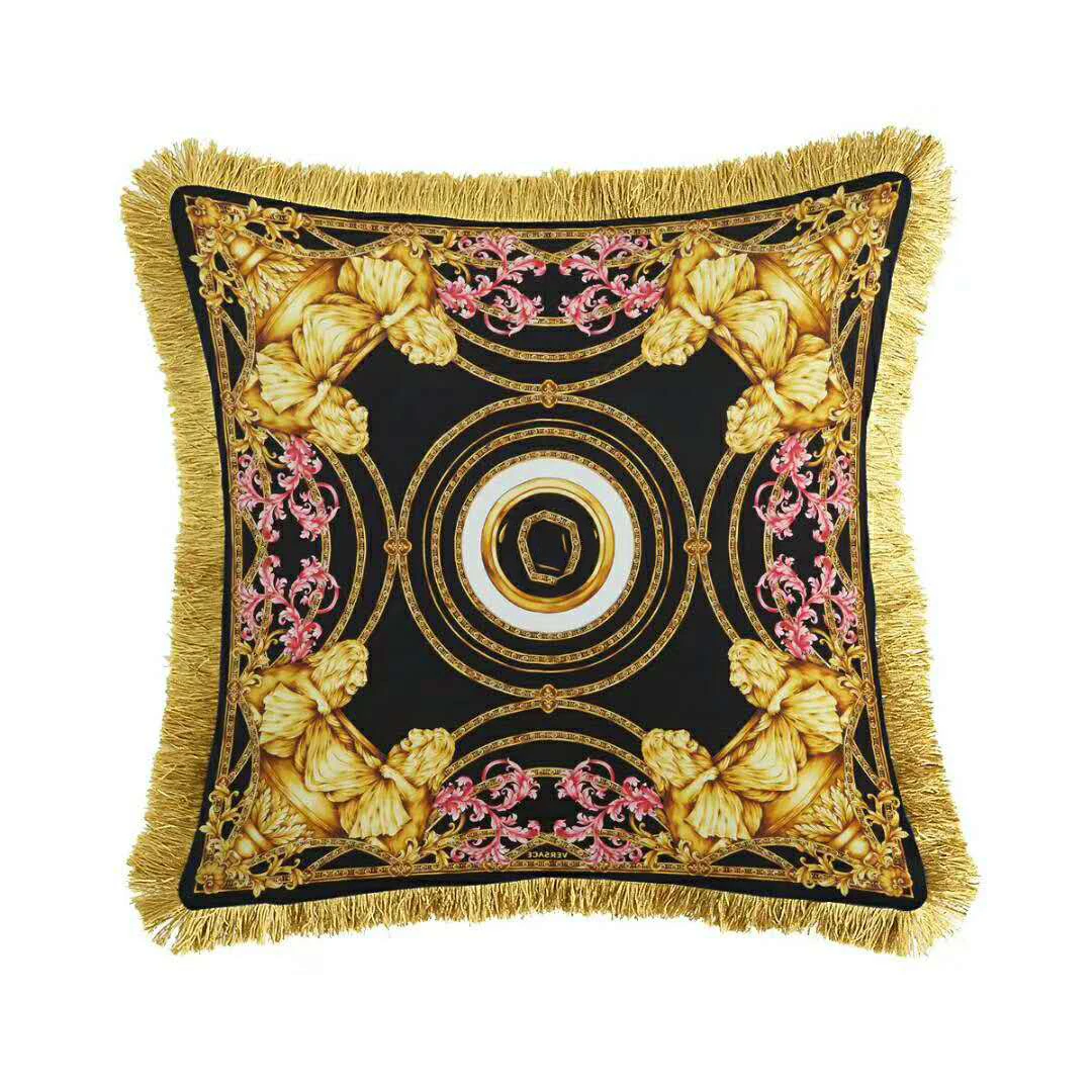 Luxury Fashion Lion Geometric Design Velvet Tassel Cushion Cover Pillow Cover Pillowcase Home Decorative Sofa Throw Pillows Seat