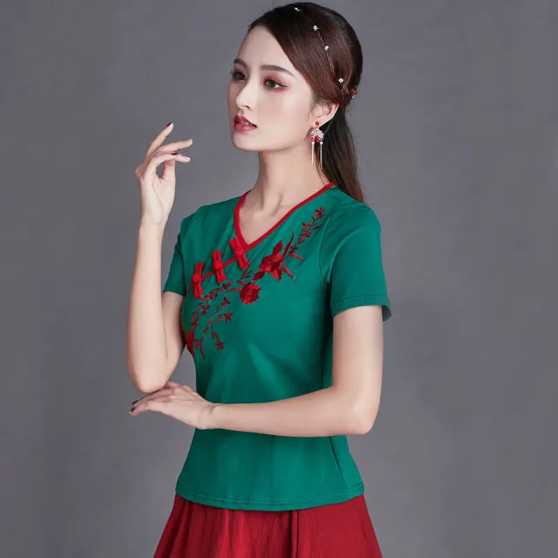 Cheongsam Womens Plus Size Short Tops Summer Fashion Cotton Blend Embroidery Cheongsam Slim fit Chinese Qipao Shirts Woman