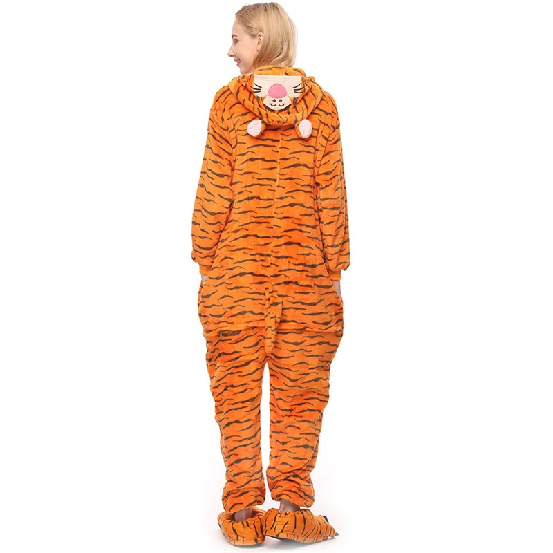 Family Matching Pajamas Animal Cartoon Tiger Kigurumi Pajama Unisex Woman Men One Piece Hoodies Pijamas Licorne Sleepwear