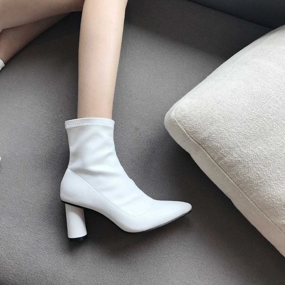 Lace Up Boots Shoes Chunky Heel Martins For Women Low Heels booties Round Toe Bootee Woman Booties Ladies Luxury Designer