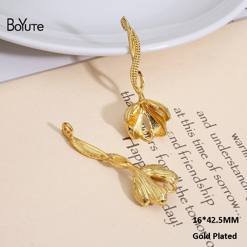 BoYuTe(20 Pieces/Lot) Metal Alloy 40*34MM Maple Leaf Materials Vintage Hand Made Diy Jewelry Accessories Wholesale - Цвет: Gold-16x42.5