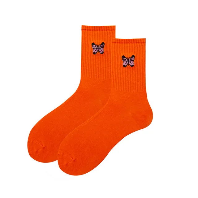Hot Sale 2021 new fashion Korean style ladies socks simulation printing butterfly socks cute embroidered dinosaur socks 4