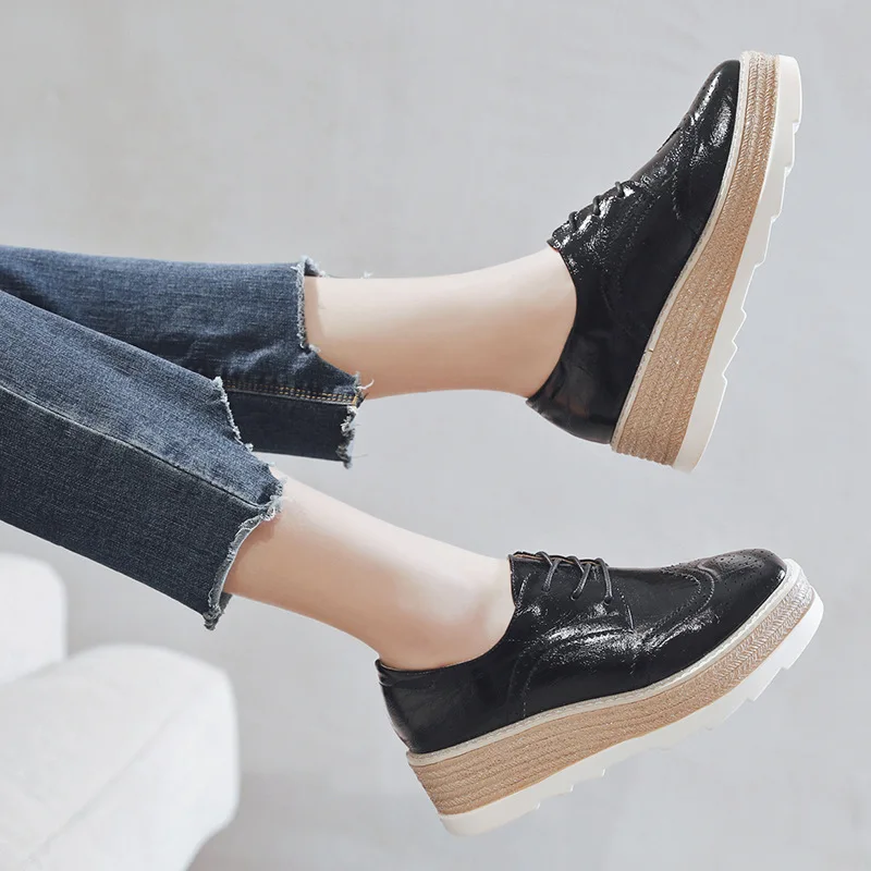 Women Hollow Out Leather Platform Oxford Flats Gold/Silver Square Toe