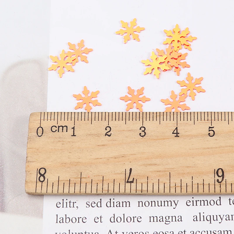 Big Sequins 9mm Christmas Snowflake Paillettes White Snow Flower Flat Sequin Loose PVC Glitter Paillette Pailetten Crafts 10g