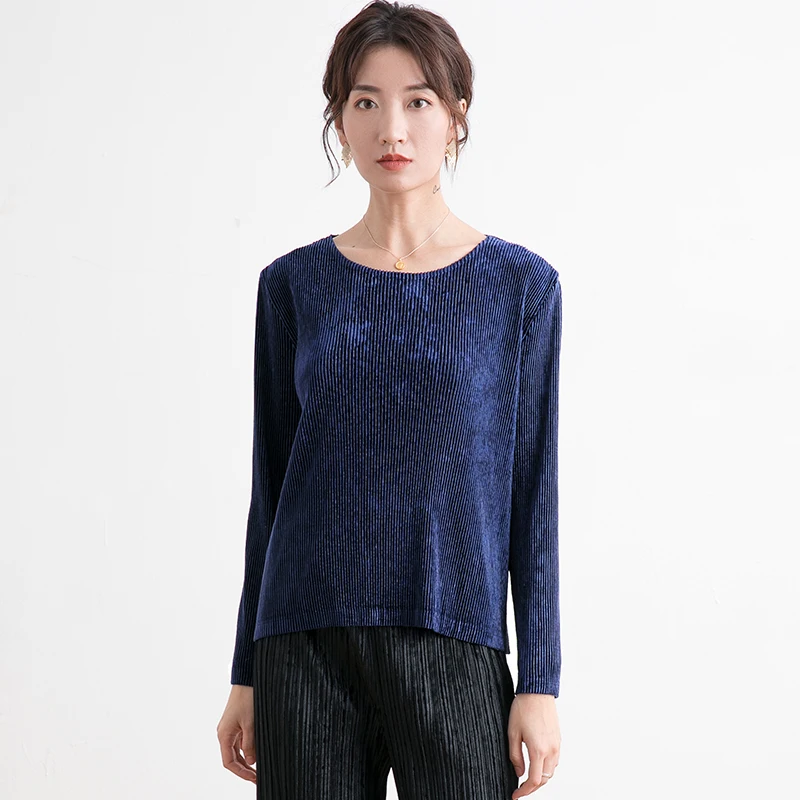 Velvet Women's clothing Fashion New style in autumn and winter Fold Velvet Long sleeves Bottoming Women's T-shirt