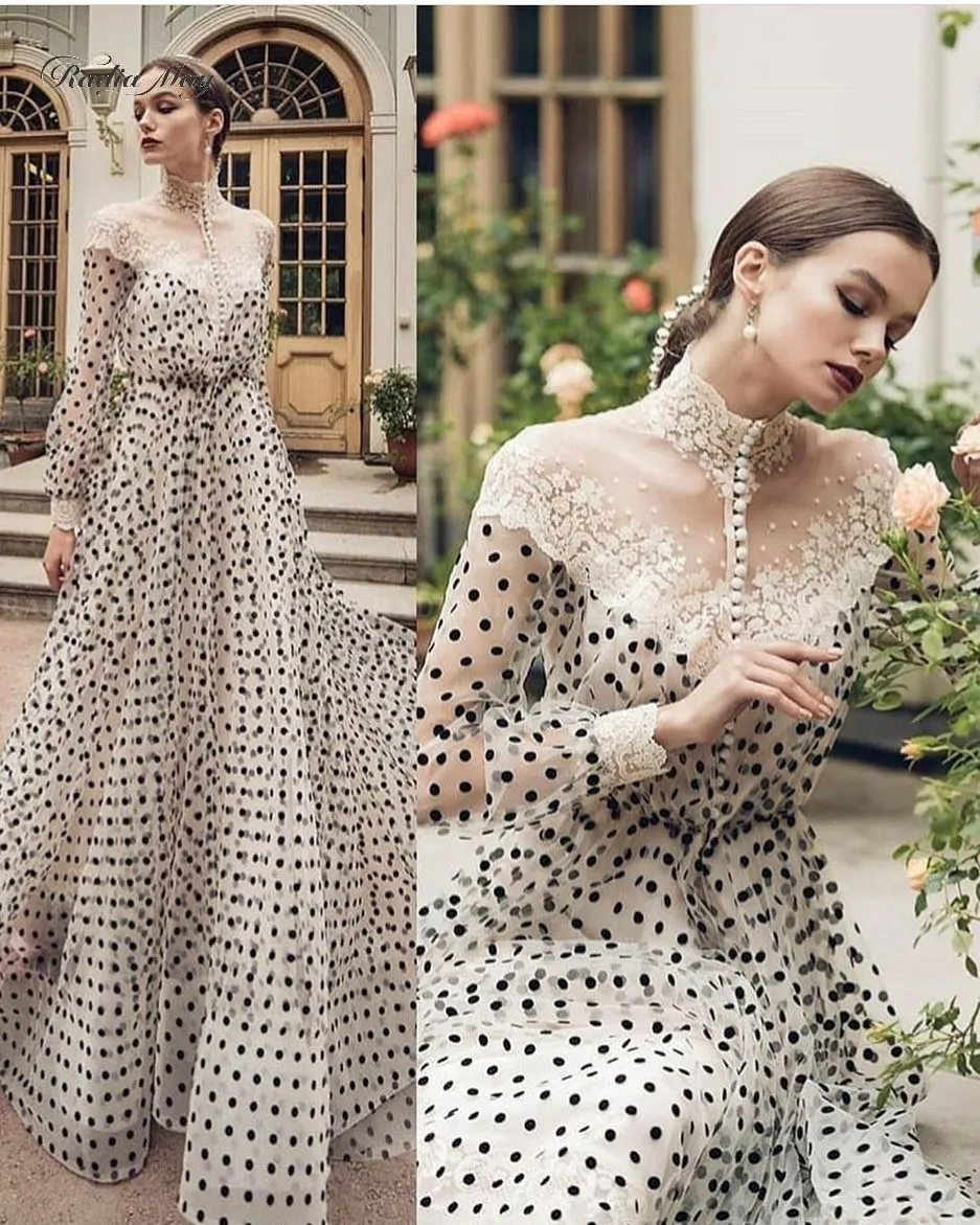 Vintage Kant Zwart En Witte Stippen Avondjurk Lange Mouwen Hoge Hals Arabisch Kaftan Dubai Prom Jurken 2020 Formele jassen Vintage Kant Zwart En Witte Stippen Avondjurk Lange Mouwen Hoge Hals Arabisch Kaftan Dubai Prom Jurken 2020 Formele jassen