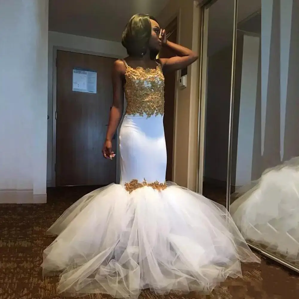 Sexy Mermaid White Gold Afrikaanse Prom Dresses Tulle Puffy Rok Spaghettibandjes Corset Arabisch vestido de festa curto Sexy Mermaid White Gold Afrikaanse Prom Dresses Tulle Puffy Rok Spaghettibandjes Corset Arabisch vestido de festa curto