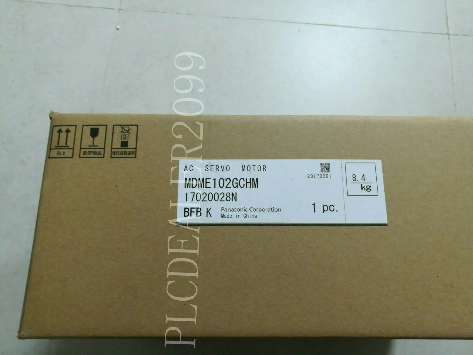 Panasonic MDME102GCHM серводвигатель переменного тока MDME102GCHM
