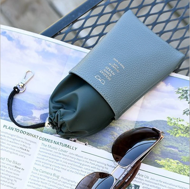 PU Leather Lightweight Waterproof Cloth Glasses Protector Case Hook Waterproof Eyewear Rope Push-Pull Closure Sunglasses Bag