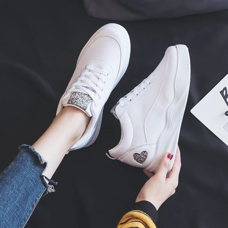 

Women Fashion Sneakers 2020 New Women Casual Shoes Comfortable Platform Women Shoes Lace-up High Women Fashion Sneakers