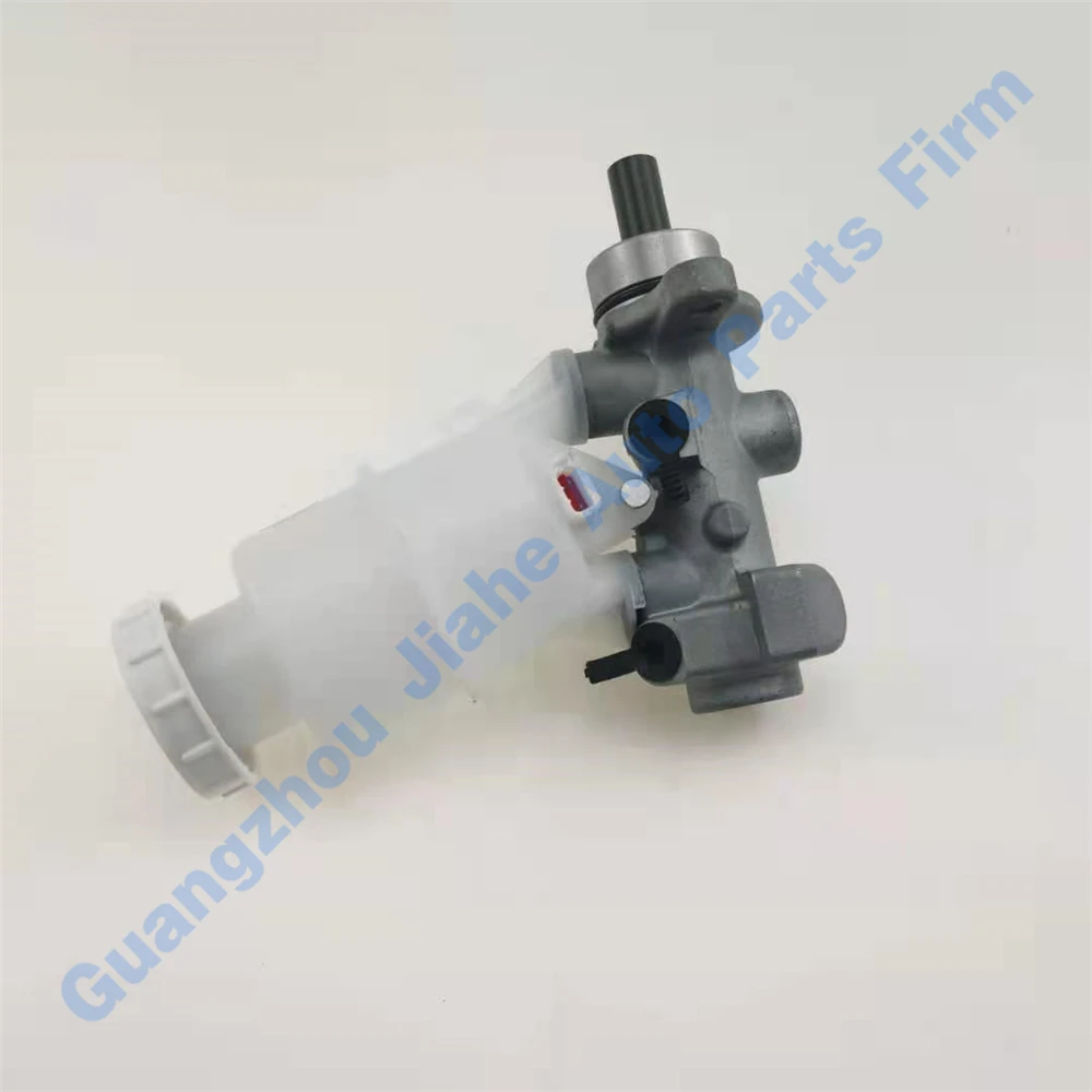 PAT Brake Master Cylinder Fits For Mitsubishi Pajero Montero Io H65W H67W H76W H77W Good Quality MR370640