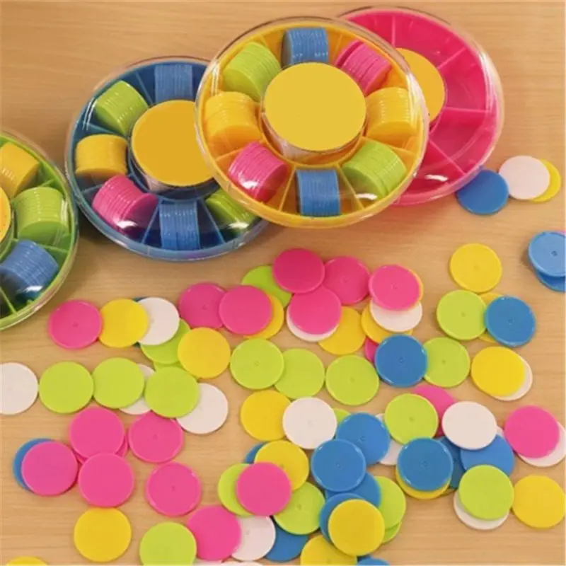 100Pcs Counters Counting Chips Plastic Markers 25 mm Mixed Colors Bingo Chips Game Tokens Storage Box