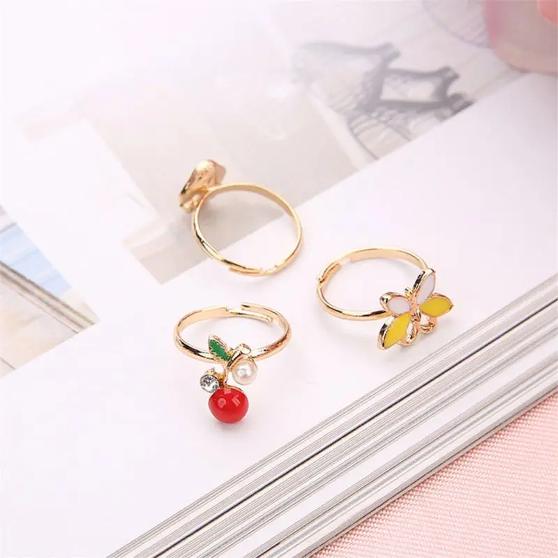 

5pcs Fancy Adjustable Cartoon Rings Party Favors Kids Girls Action Figures Toy 24BE