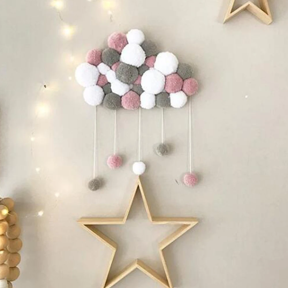 

Baby Room Decoration Short Coral Velvet Hairball Newborn Baby In The Crib Infant Room Decor Handmade Photography Hanging Props