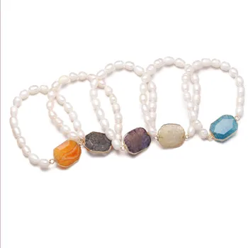 

Light Yellow Gold Color Geometric Shape Many Colors Agates Elastic Bracelet with Irregular Shape Imitation Pearl Jewelry