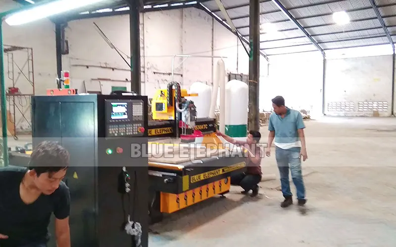 Technical Supports in Indonesia, 1530 ATC Wood Carving Machine with Linear Magazine (3)