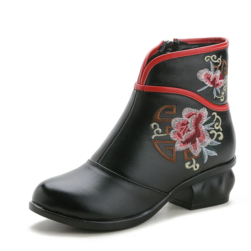 

Autumn and Winter 2019 New Genuine Leather Retro National Style Embroidered Flower Women's Short Boots Thick Heel Ankle Boots