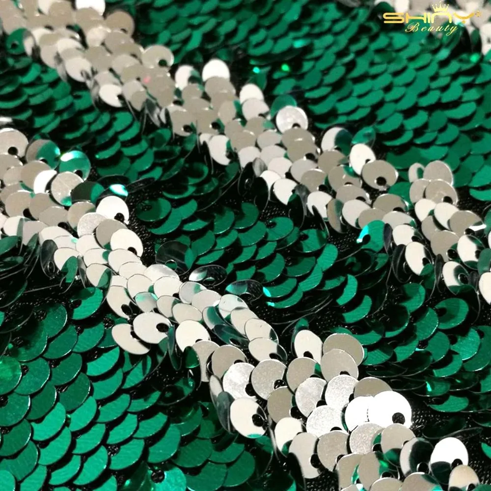 ткань с пайетками зеленая. салатовые пайетки. ткань пайетка. ткань с зелеными пайетками. пайетки салатовые ткань.