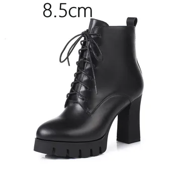 

2019 winter new leather high heel Women boots thick heel round head short boots large size plus velvet warm women's boots