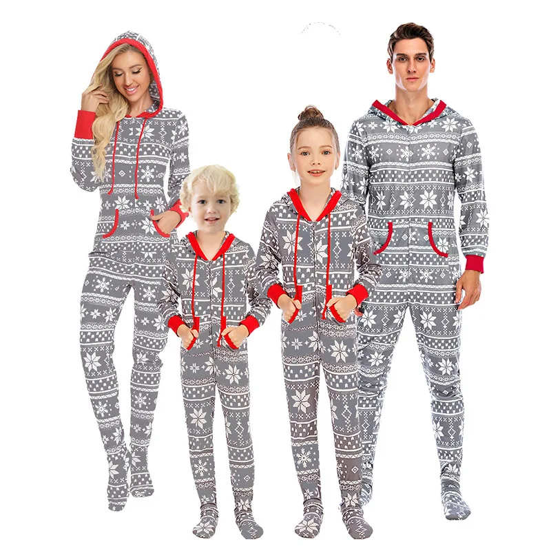 Familien-passendes Weihnachts-Hirsch-Pyjama-Overall-Set im Familien-Look