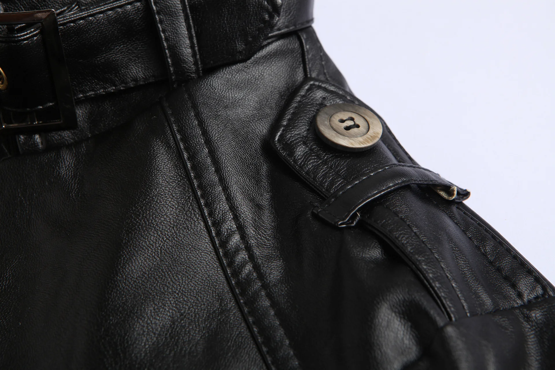 Алиэкспресс Лидер продаж мужские кожаные куртки высокое качество локомотивное кожаное пальто со стоячим воротником и пуговицами