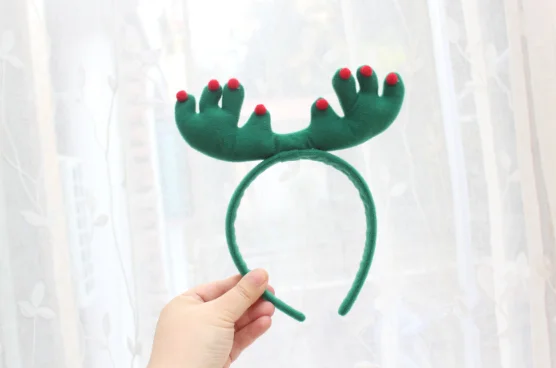 Зеленый Christmas Hairbands Oversize velvet bow hair band For Women Girls Lovely Cartoon Antlers Headband Hair Accessories Photo props - Цвет: Зеленый