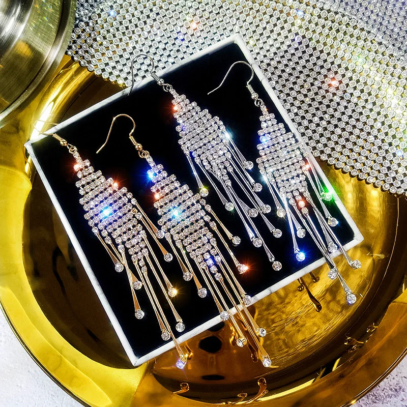 10864163320_761001000