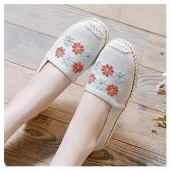 

Women Sneakers Outdoor Fashion Running Shoes Sports Male Trend Bottom Casual Cheap Summer Ladies