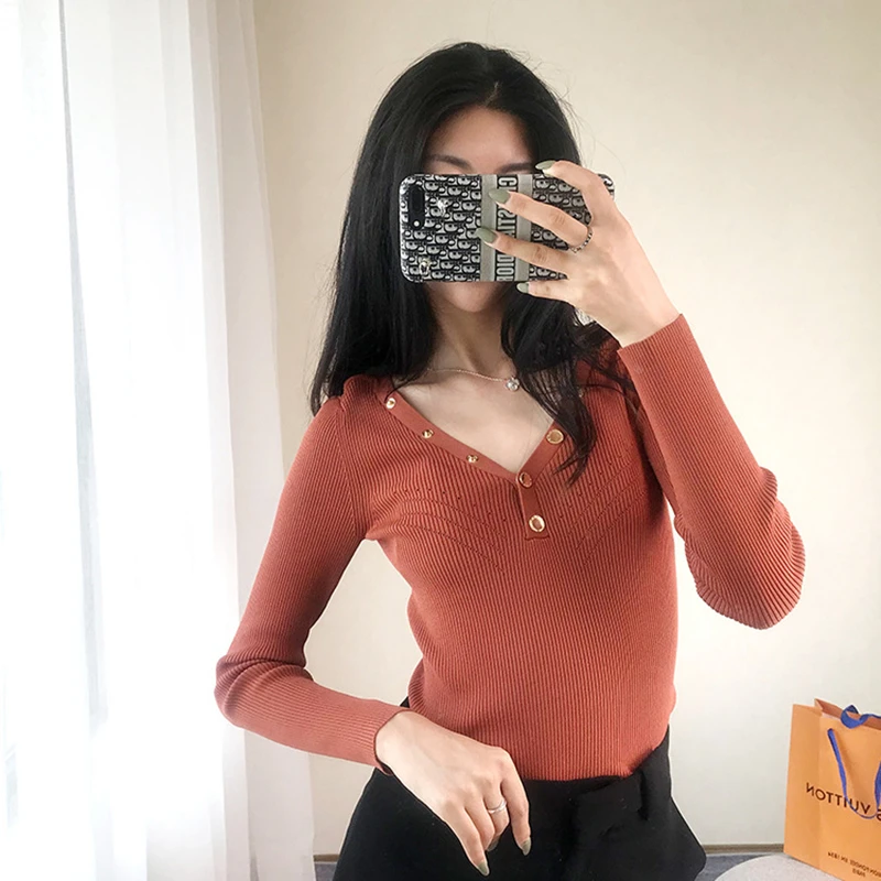 

Women Sweater Elegant Bodycon V-Neck Gold Button Jumper Hollow Out Jersey Runway Long Sleeve Pullovers Knitted Top Autumn Winter