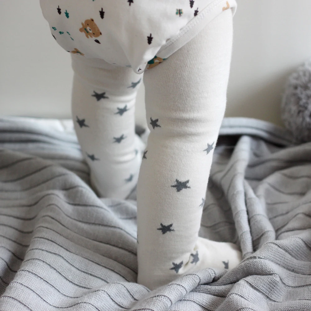 Колготки для новорожденных девочек, носки для мальчиков и девочек, Колготки с принтом звезды для маленьких девочек, детские хлопковые чулки - Цвет: Белый